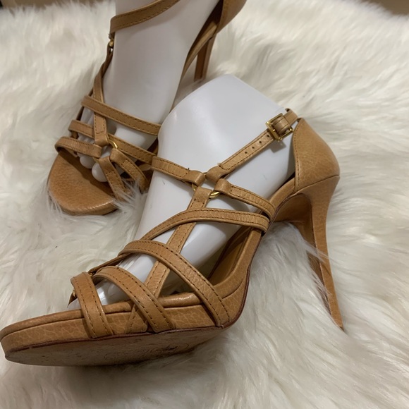 Tory Burch Shoes - Tory Burch Beige Leather High Heel Sandals 9M